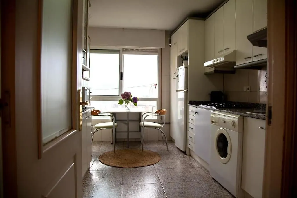 Comodo Y Luminoso Apartamento En Zona Residencial Santander 0*,